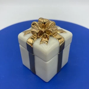Lenox Porcelain Ivory Gold Ribbon Bow Trinket Engagement Ring Gift Box Keepsake - Picture 1 of 9