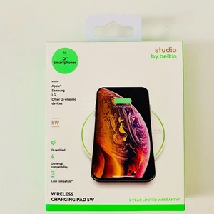 Belkin Studio 5W UNIVERSAL WIRELESS CHARGING PAD Qi-Certified iPhone, Samsung,lg - Picture 1 of 4