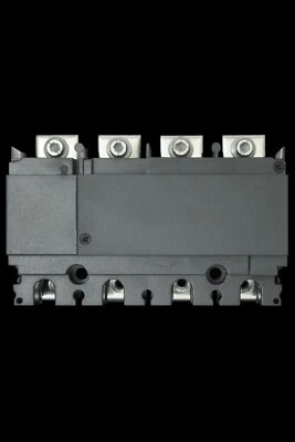 SCHNEIDER 250/5A FOUR POLE CT MODULE WITH VOLTAGE OUTPUTS LV431570 NSX250 - Image 1 of 4