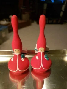 Sweden Christmas Wooden Santas w/gift 1962 Handpainted Mid Century Mr & Mrs??? - Picture 1 of 7