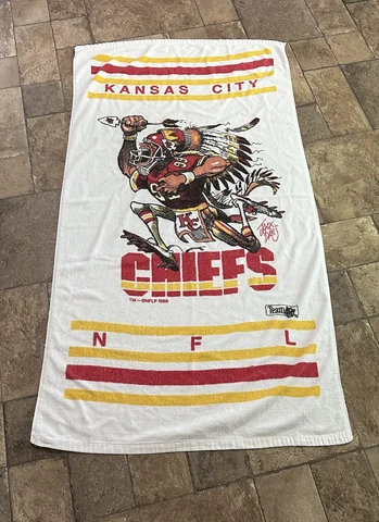 Vintage 1988 Kansas City Chiefs Beach Towel NFL Man Cave Decor 54” X 25” Rare Cover