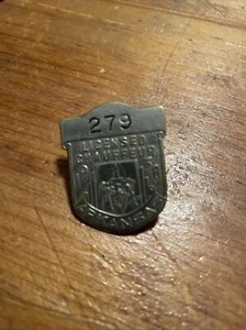 1938 ARKANSAS LICENSED CHAUFFEUR BADGE Pin Back Button AR - Picture 1 of 6