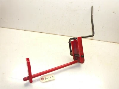 Elevador de tractor MTD Troy-Bilt Big Red eje de roca y palanca Foto 1 de 2