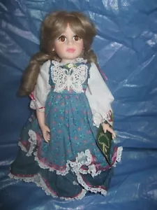 Robin Woods Little Women - Meg doll - Picture 1 of 6