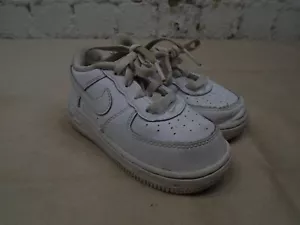 Nike Air Force 1 Low Toddler Size 8C White Athletic Shoes Sneakers DH2926-111 - Picture 1 of 8