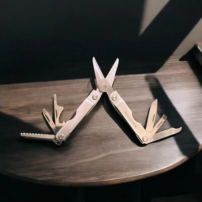 Винчестер мульти инструмент ножницы пила пилочка для ногтей отвертки открывалка неиспользованный - Изображение 1 из 4