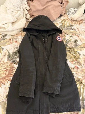 Auténtica Parka Canada Goose Victoria Talla Mediana Negra Sin Piel Foto 1 de 4