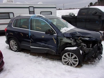 Consola frontal Alemania construida VIN con 1er dígito limitada compatible con 09-18 TIGUAN 1666110 Foto 1 de 4