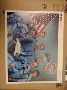 Vintage NASA Lith handsigniert "Crew of Space Shuttle Mission 61-C" 8 x 10 - Bild 1 von 7