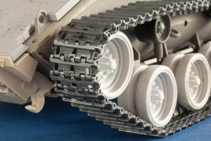 Pistas QuickTracks T-35032 1/35 para IDF Magach 6B, Merkava 2D, Achzarit B - Imagen 1 de 6