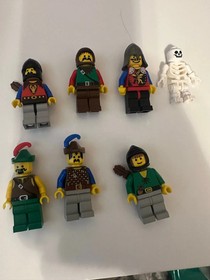 Lego 6079 dark forest fortress- complete with instructions