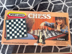 VINTAGE SPEARS GAMES CHESS SET 1545 - Complete - Picture 1 of 9