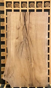 34B Eichenbrett Waschtischplatte Rustikal Baumkante Massiv 64mm x 46-55cm x 92cm - Bild 1 von 3