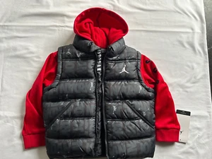 Nike Air Jordan Jumpman Puffer Jacket Hoodie Vest Red Black Size 2T New - Picture 1 of 9