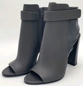 VINCE Brigham Women 8.5 M Graphite Black Leather Open Toe Ankle Boots New - Picture 1 of 24