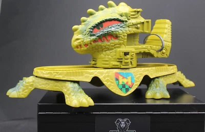 Винтажный MOTU Masters of the Universe Ходок с Драконом Не Работает - Имеет Обложку Бэтмена - Изображение 1 из 4