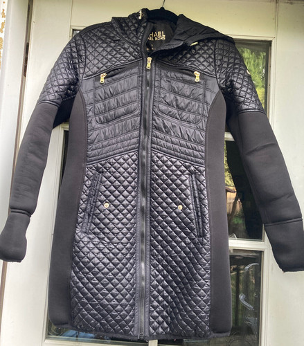 Giacca trapuntata media mista Michael Kors taglia S con cappuccio e maniche in neopreen