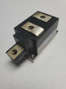 BLOCCO ALIMENTAZIONE INFINEON (EUPEC) TT250N-12-679171-01 / TT250N1267917101 - Foto 1 di 7