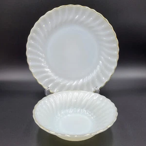 Vintage Anchor Hocking Fire King Dinner Plate And Bowl White Gold Rim Milk Glass - Bild 1 von 10