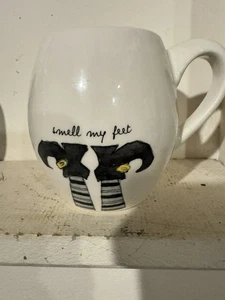 New Magenta Rae Dunn Collection Witch Mug Witch Legs Smell My Feet Halloween - Picture 1 of 6