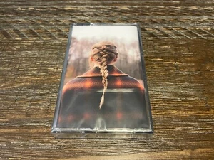 Taylor Swift "Evermore" (Cassette, Republic Records, 2021) - Imagen 1 de 2