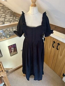 Vestido midi Topshop cuello cuadrado corazón bordado negro talla 8 nuevo con etiquetas precio de venta sugerido por el fabricante 56 GBP - Imagen 1 de 9