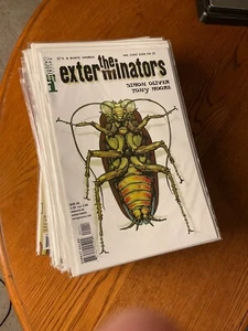Cómics de The Exterminators #1-30 de ejecución completa de DC Simon Oliver - Imagen 1 de 4