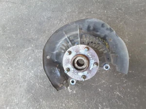 Toyota Venza 2009-2016 conjunto de nudillos de husillo lateral del pasajero delantero derecho - Imagen 1 de 1