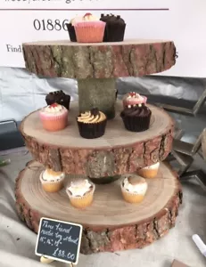 Dreistufiger rustikaler Holz Hochzeitstorte/Tasse Kuchenständer, Mittelstück, 15 Zoll Basis - Bild 1 von 8