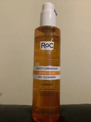 Gel limpiador RoC Multi Correxion Revive Glow con vitamina y ácido glicólico Foto 1 de 2