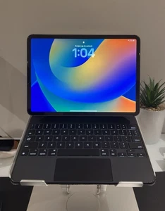 Apple iPad Pro 2nd Gen. 128GB, Wi-Fi + Cellular, 11" + Magic Keyboard (S. Grey) - Picture 1 of 10