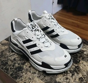 Adidas x Balenciaga Triple S sz EU 45 US 12 Black White NEW WITHOUT BOX - Picture 1 of 9