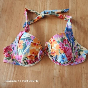 Top de bikini Adore Me Shelby Contour talla 38D floral halter lazo ajustable para mujer - Imagen 1 de 11