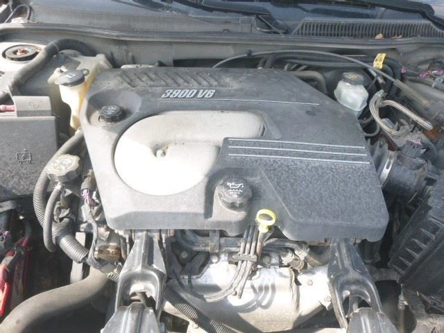 CHEVROLET MONTE CARLO 2006 3.9L ENGINE VIN 1 8th Digit 7073 Foto 1 de 4