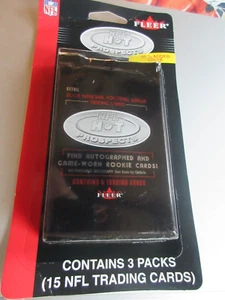 2003 Fleer NFL Hot Prospects Football Factory Sealed 3 Pack Display - Picture 1 of 1