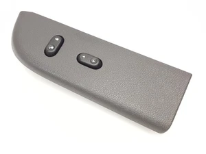 2003-2006 Expedition OEM Window Control Switch PASSENGER Gray 2L1X-14B132-ALW - Picture 1 of 7