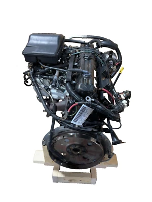 99- 04 JEEP GRAND CHEROKEE Engine Assembly 4.0l (6-242 Vin S 8th Digit) - Image 1 of 4