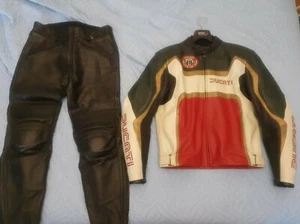 Ducati tricolore, Daytona "Battle of the Twins" tuta pelle Motorcycle Race Suits - Foto 1 di 12