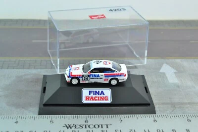 Coche de carreras Herpa Motor Sport BMW 325i FINA # 24 escala 1:87 HO (HO4203) Foto 1 de 3