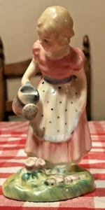 VERY Nice Vintage ROYAL DOULTON Figurine Mary Mary HN 2044 - Picture 1 of 6