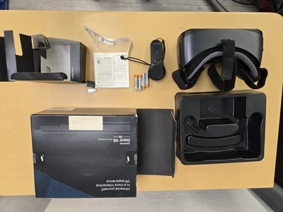 Samsung Gear VR - Image 1 of 4