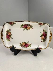 Royal Albert Old Country Roses Sandwich Tray - Picture 1 of 10