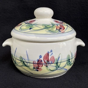 Round 1 qt Covered Casserole Gail Pittman Pottery MAYPOP Retired Pattern - Picture 1 of 8