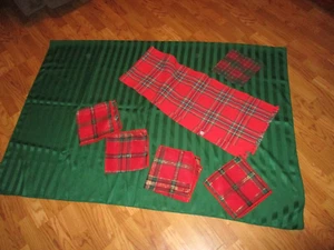 Vintage~Christmas Linens~Tablecloth~Runner~Napkins~1970's~Red/Green Plaids - Picture 1 of 8