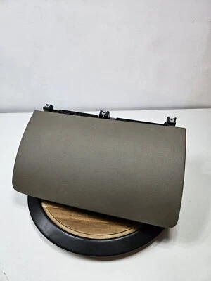 💎 2007-2015 AUDI Q7 - Glove BOX / Compartment 4L1880302B TAN OEM - Image 1 of 4