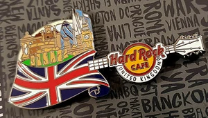 ONLINE VEREINIGTES KÖNIGREICH FLAGGE ÜBER COUNTRY GITARRE STONEHENGE Hard Rock Cafe PIN LE - Bild 1 von 1