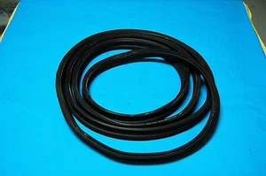 1997-04 c5 corvette conv trunk weather strip - Picture 1 of 1