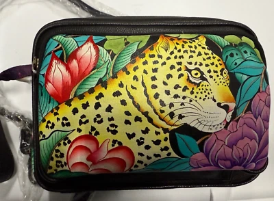 Bolso Bandolera Mensajero de Cuero Pintado a Mano Anuschka - Leopardo Salvaje - Nuevo con Etiquetas - $200 Foto 1 de 4