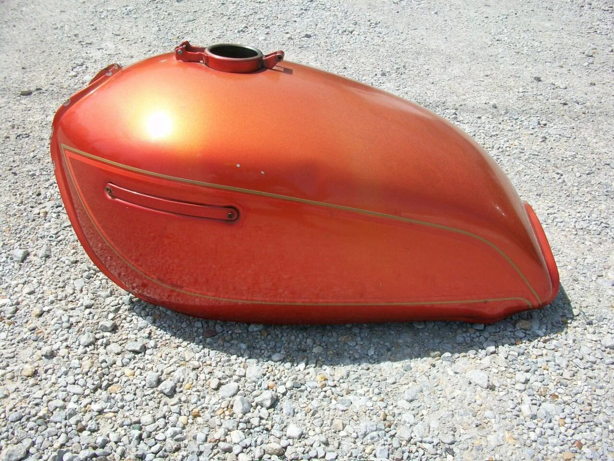 KZ1000 タンク Fuel Tank - Replica - Primer - KZ900 - KZ1000 - New Improved
