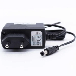 NETZTEIL D-LINK AMS66-0501000FU 5,5x2,1 MM 5V 1A 5W LADEGERÄT PSU CHARGER - Bild 1 von 2